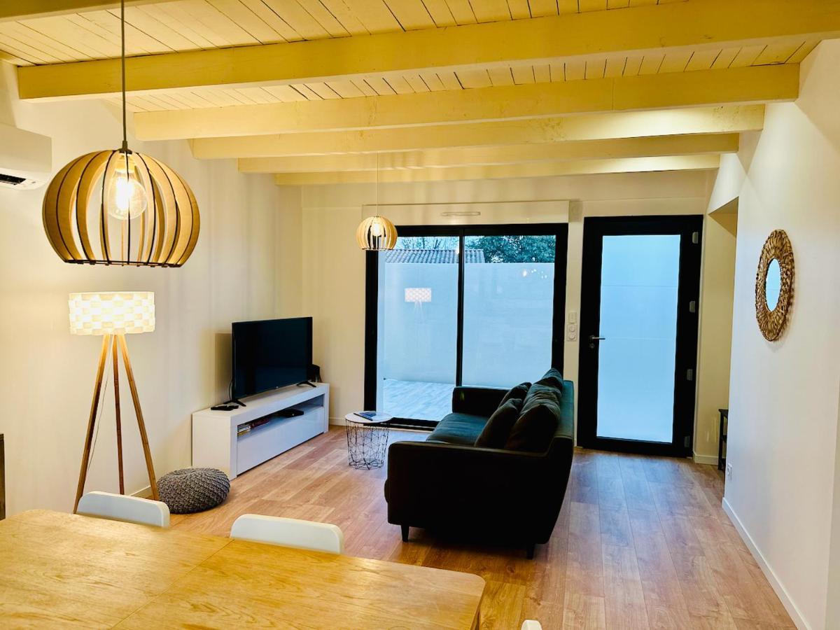 La Halte Occitane - Classe 3 Etoiles - Pour 6 Personnes, 3 Chambres, Parking, Terrasse, Tout Inclus Montauban Exterior foto